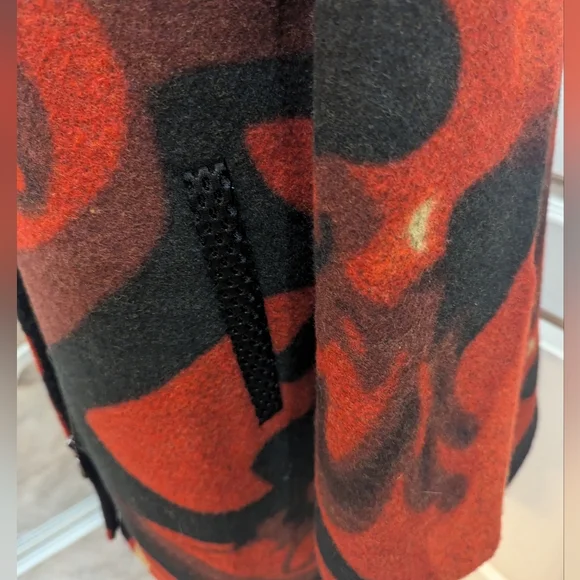 Unique multi colored hooded coat - Picture 6 of 9